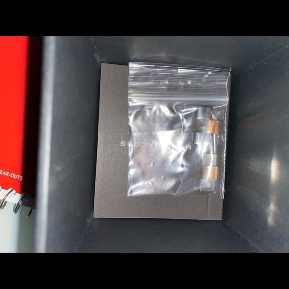 Marc Jacobs Women’s Watch - Picture 4 of 4